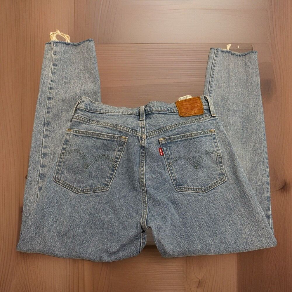 EUC Big E Levi's Premium Light Blue High Rise Button Fly 501 Skinny Jeans 26x28